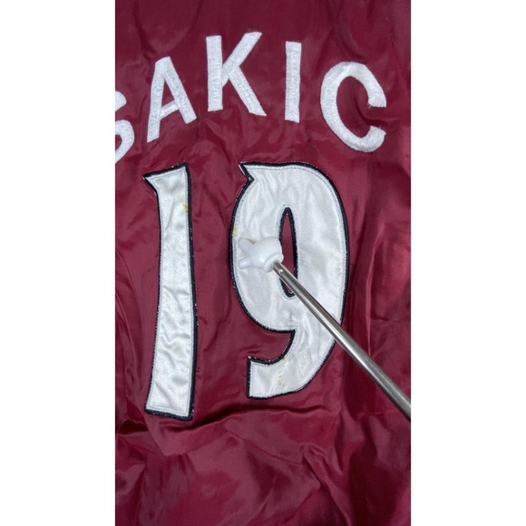 Vintage Colorado Avalanche Jacket Mens Large Red NHL Hockey Starter Sakic 19 - Picture 11 of 14